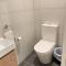 NO PARTY ALLOWED, Entire Brand New 3 bedroom townhouse, free unlimited fibre wifi and free parking