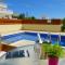 Nissi Beach Golden Villas