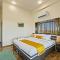 SaffronStays Mango Lakeview Villa, Nashik