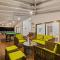 SaffronStays Mango Lakeview Villa, Nashik