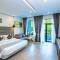 Rainforest Hotel by NSUN