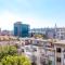 Central train station Flat with port view