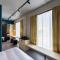 hotel Moloko -just a room- sleep&shower-digital key by SMS - Enschede