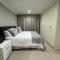 12 Palm Boulevard Apt, 402 by WhereTogo - Durban