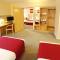 Holiday Inn Express Birmingham Redditch, an IHG Hotel - 雷迪奇