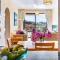 Spacious contemporary apartment