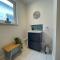 Top Deck - Fresh, stylish seaside apartment