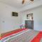 Cozy Marlinton Vacation Rental Downtown Location!