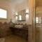 ENAJA - Luxury Retreat