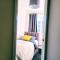 Modern 2 bed house- Free parking and close to the centre