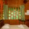 Sunset Lodge