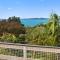 Crystal Clear - Snells Beach Holiday Home