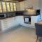 Close to sea, central, rent a boat, mountain hike, wifi, free parking - Haug