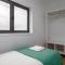 Lovely 2BR w/ views over the river, parking incl - 加亚新城