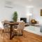 Lovely 2BR w/ views over the river, parking incl - 加亚新城