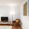 Lovely 2BR w/ views over the river, parking incl - 加亚新城