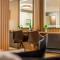 Delupo Hotel - Livin Studios