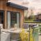 Waterfront Lodge Windsor Racecourse Marina