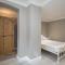 Riverside Central Kingston Flat 1B