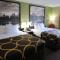 Super 8 by Wyndham New Cumberland - New Cumberland