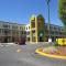 Super 8 by Wyndham New Cumberland - New Cumberland
