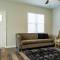 Sleeps 7 - Bull City - The Speakeasy Hideout - دورهام
