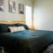 Sleeps 7 - Bull City - The Speakeasy Hideout - دورهام