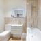 Spacious Luxury 3 Bed Apt with Parking by 360Stays - ميدينهيد