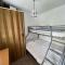 Accès direct plage, appartement 2 pièces avec terrasse, parking et Wi-Fi optionnel. - FR-1-387-193