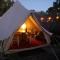 Macedon Ranges Glamping with kangaroos
