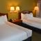 Chicago Lakeshore Hotel