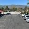 Garden Inn and Suites Glendora - غليندورا
