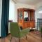 ArtGallery Apartment - Villa immersa nel verde - Deluxe - Viterbo