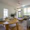 Nightcliff Retreat: Stylish 2BR Apt Near Foreshore