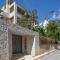Sea view penthouse in Vari