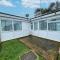 Superb Chalet In Nearby Hemsby Beach In Norfolk With Free Wifi Ref 00122Ba