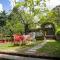 Avenida Snowcap Retreat