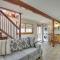 Cozy Hillside Hideaway in Wintergreen Resort! - Lyndhurst
