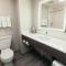 Holiday Inn Express and Suites Urbandale Des Moines by IHG
