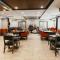 Holiday Inn Express and Suites Urbandale Des Moines by IHG