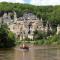 La Tour de Beynac, XIVe siècle, au cœur du village