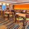 Fairfield Inn & Suites by Marriott Huntington - هنتنجتون