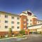 Fairfield Inn and Suites Cleveland - Cleveland