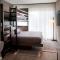 Moxy Chicago Downtown