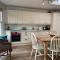 Beautiful 3 Bed Basement Flat With Garden