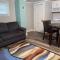 Cute 1 Bdrm House that sleeps 3 - Petersburg