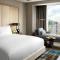 The Ritz-Carlton, Toronto