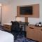 Fairfield Inn & Suites by Marriott Pittsburgh New Stanton - New Stanton