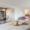 10 Thurlestone Rock