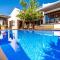 Luxury Villa on El Valle Golf Resort, Sauna, Hot Tub, Heated Pool.
